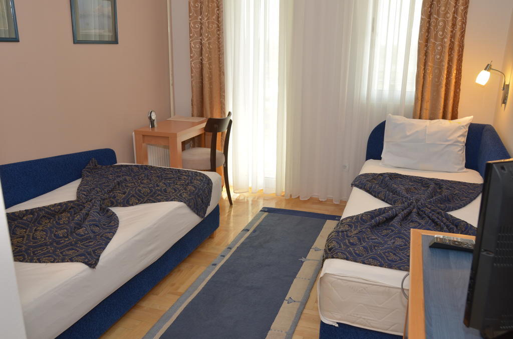 Hotel Dragovic سميديريفو الغرفة الصورة
