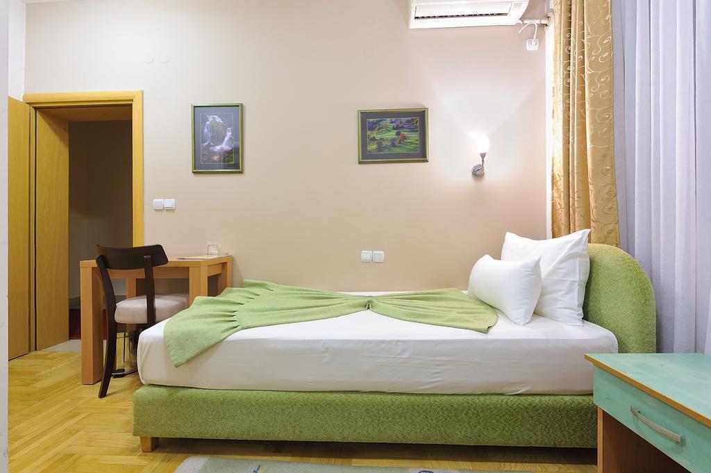 Hotel Dragovic سميديريفو المظهر الخارجي الصورة
