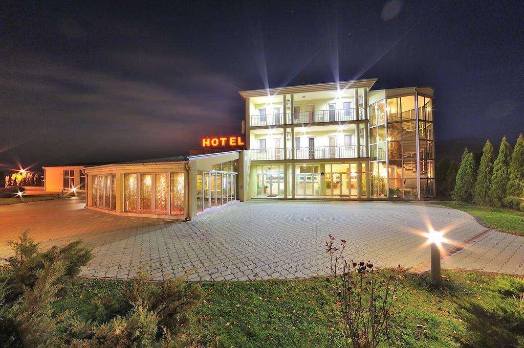 Hotel Dragovic سميديريفو المظهر الخارجي الصورة