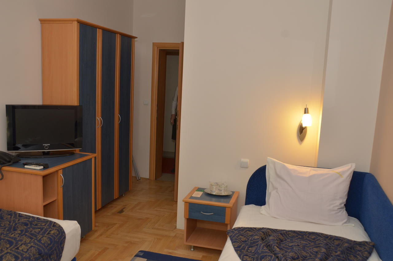 Hotel Dragovic سميديريفو الغرفة الصورة